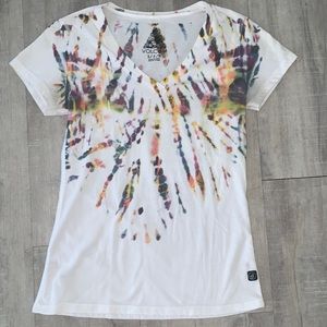 Volcom v-neck colorful shirt